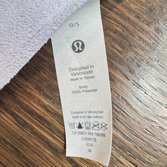 Small Lululemon Powder Blue Polyester Workout Towel - Picture 9 of 13